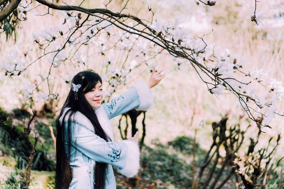 结婚后，钱交给谁保管更合适？