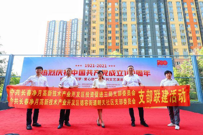 专家毛大庆：提高生育率是当务之急，应该给带孩子的老人经济补助【附养老产业发展现状分析】