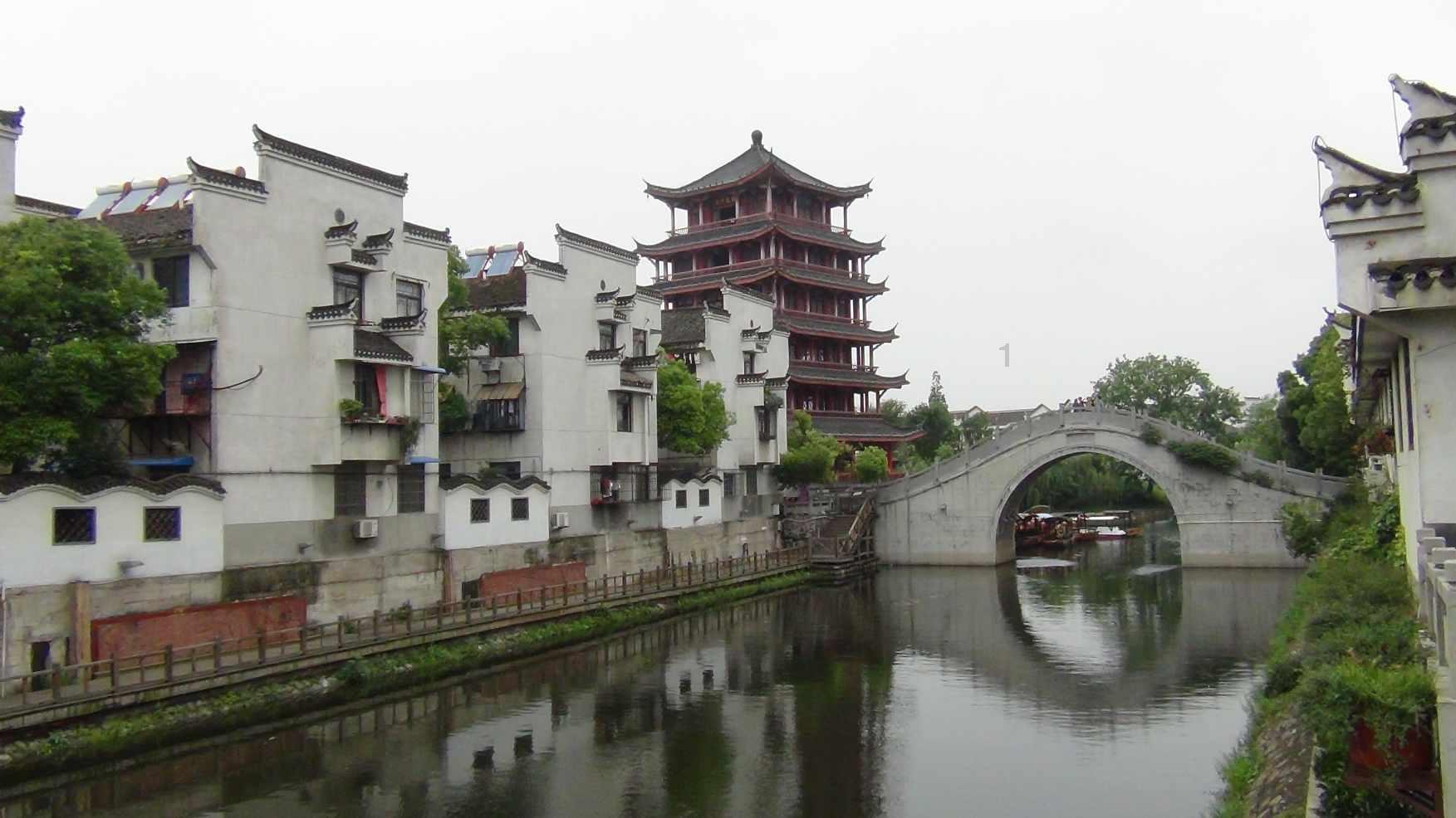 无人深空