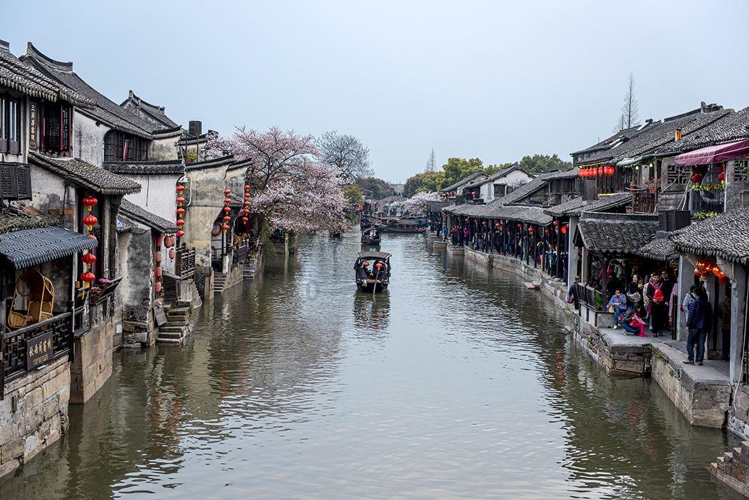 学生时代的你们哪段时期友谊最珍惜？游戏画面